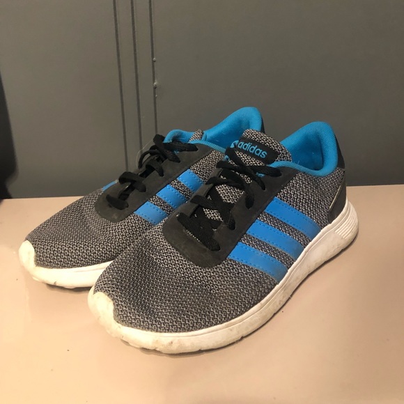 Kids Adidas Runners - Picture 2 of 2